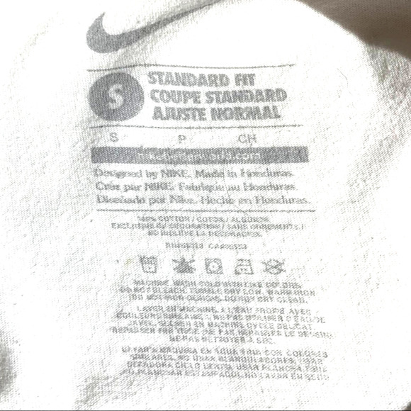 Nike Shirt Womens Small White Long Sleeve Compression Running Outdoor Hiking - Picture 3 of 4